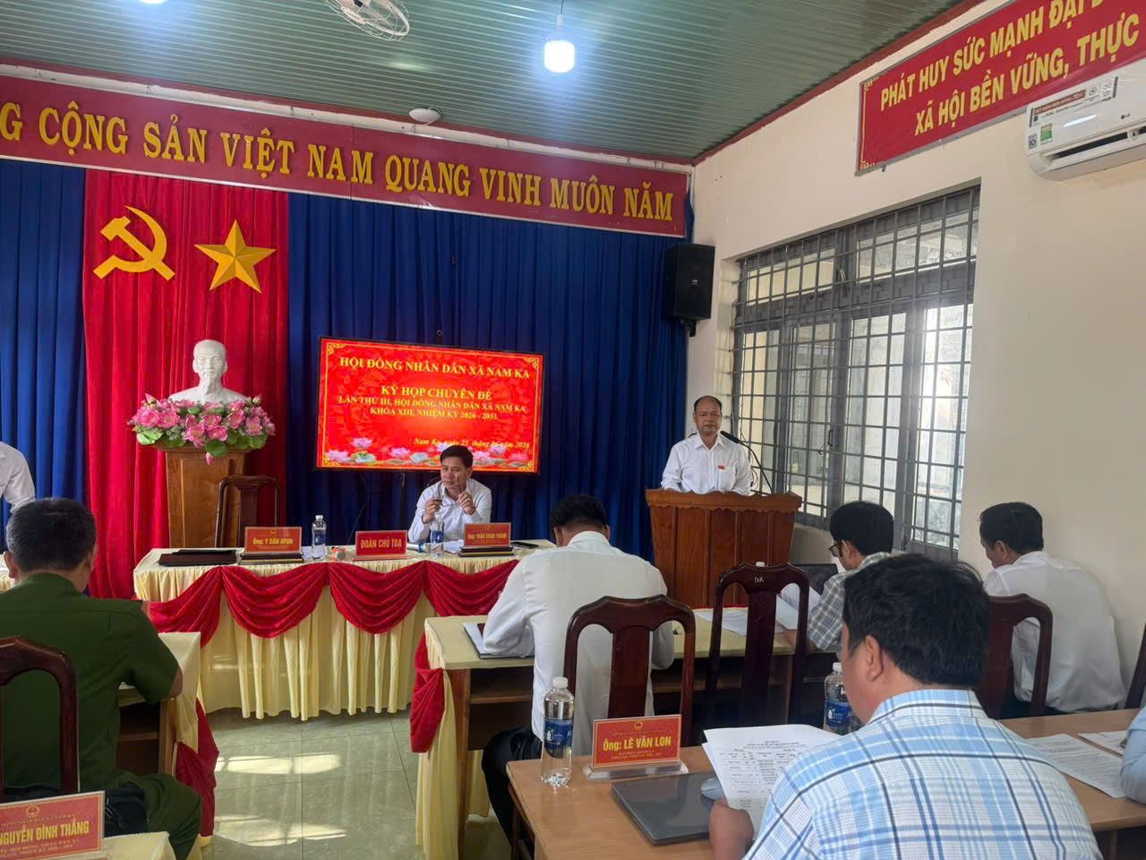 sep san phat bieu